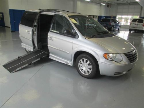 2005 chrysler town and country touring wheelchair accessible ams handicap van