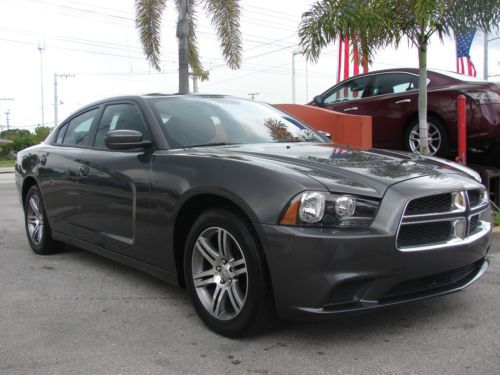 2013 dodge charger se sedan 4-door 3.6l