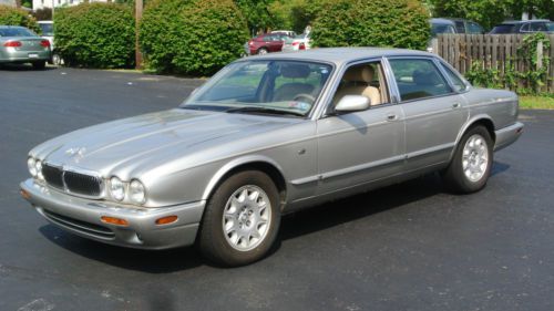 1998 jaguar xj8 extra clean one owner