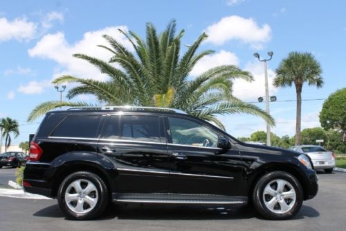 2011 mercedes gl450 loaded! rear entertainment! blind spot assist | 13k mi!