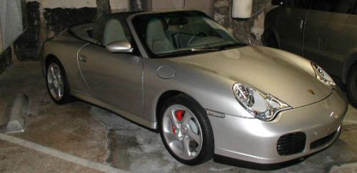 2004 Porsche 911 Carrera C4S Convertible 2-Door 3.6L, image 3
