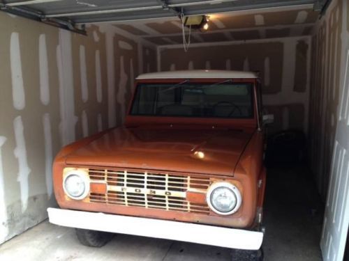 1970 ford bronco 4x4 1 owner great project 302 motor  uncut clean barn find