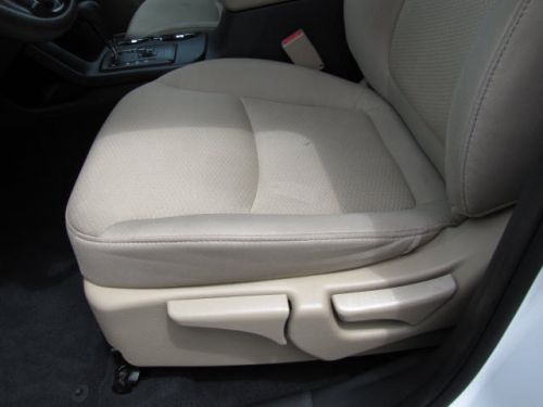 2011 kia sorento base