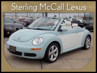 2010 volkswagen new beetle convertible 2dr auto   leather convertible