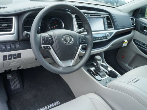 2014 toyota highlander limited platinum