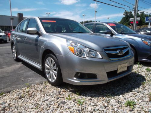 2011 subaru legacy 2.5i limited