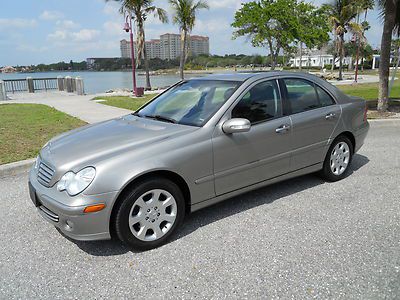 4 matic leather htd seats sunroof new tires one fl owned immac pampered beauty