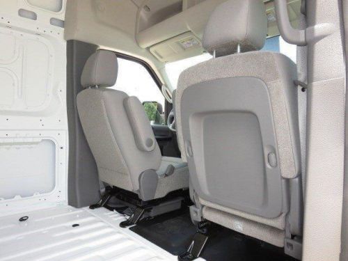 2014 Nissan NV Cargo NV2500 HD S V6/S V8, image 5
