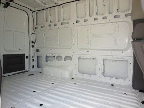 2014 Nissan NV Cargo NV2500 HD S V6/S V8, image 7