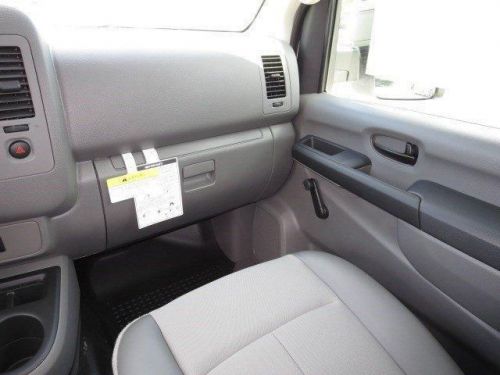 2014 Nissan NV Cargo NV2500 HD S V6/S V8, image 8