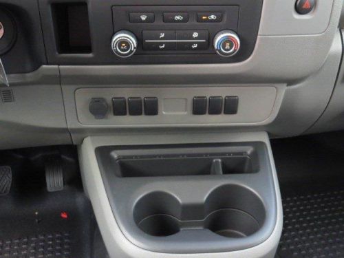 2014 Nissan NV Cargo NV2500 HD S V6/S V8, image 20