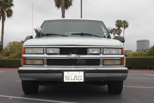 Chevrolet tahoe police pursuit vehicle (ppv) 1999