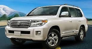 New 2014 toyota land cruiser v8  awd suv v8 financing and delivery available !!!