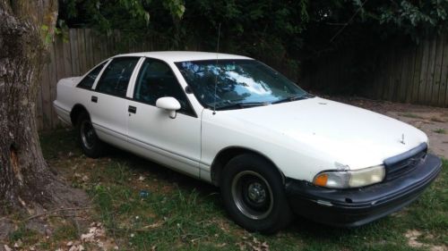 1993 chevrolet caprice classic ltz sedan 4-door 5.7l