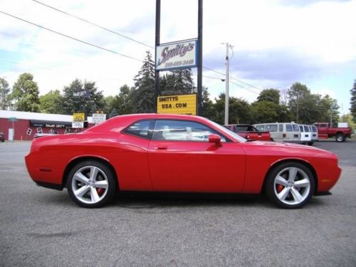 2009 dodge challenger srt8 6 speed manual navigation sunroof 6.1 liter hemi wow!