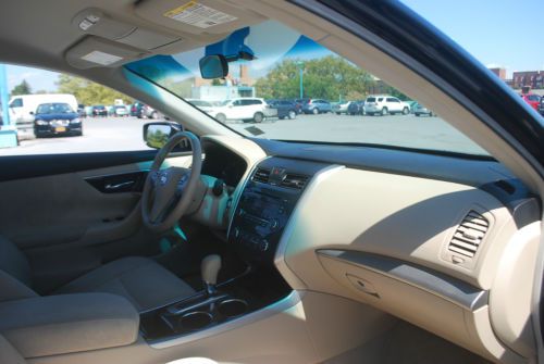 2013 Nissan Altima I4 2.5 S Low Miles Automatic Gasoline 2.5L 4 Cyl  Super Black, US $16,900.00, image 14