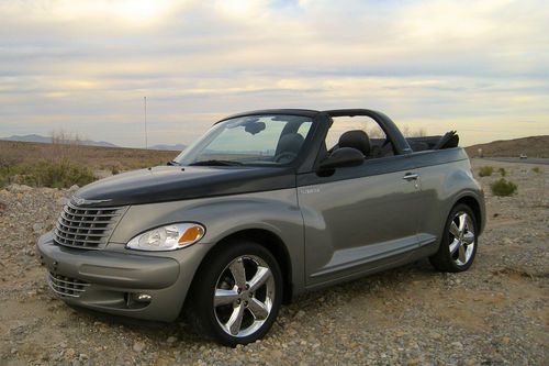 2005 chrysler pt cruiser gt turbo convertible - 10600 miles! custom paint