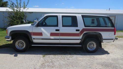 1997 gmc suburban 4wd 2500