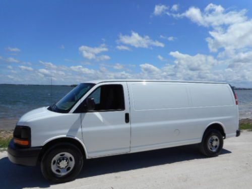 10 chev express 2500 extended cargo - clean florida owned van - original paint