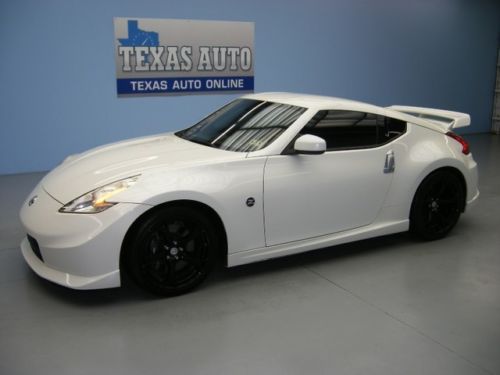 We finance!!  2010 nissan 370z nismo 6-speed rev match xenon 21k mi texas auto