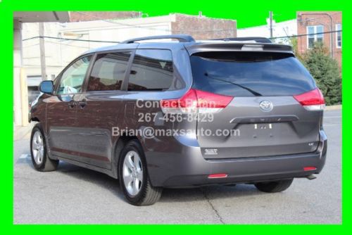 2014 toyota sienna le power doors low miles alloy wheels back up camera