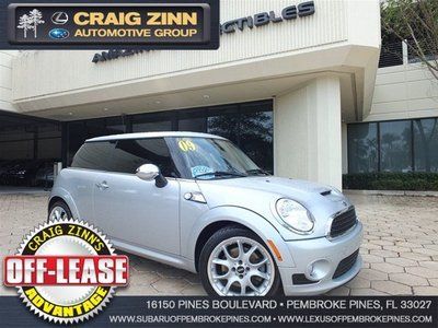 2009 mini cooper s, sharp,..economical, low milage, clean history,dual roof,..