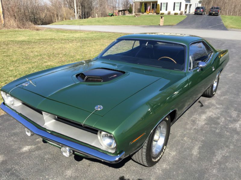 1970 plymouth cuda 2 door coupe