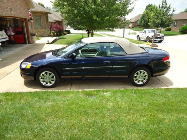 Chrysler: sebring limited convertible 2-door