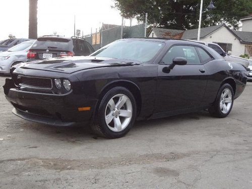 2012 dodge challenger damaged salvage only 12k miles nice unit wont last l@@k!!