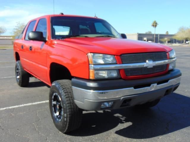 2004 chevrolet avalanche --