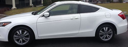 2009 honda accord coupe i4 auto ex-l , low mileage, runs well ! lqqk !!