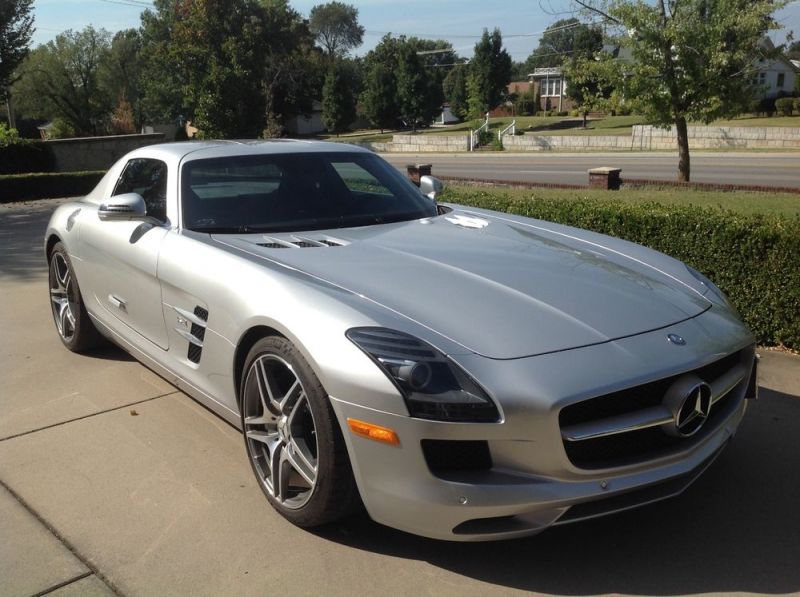 2011 mercedes-benz sls amg