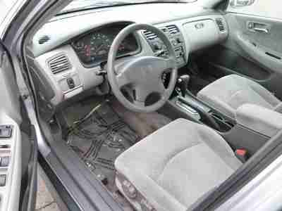 NO RESERVE ONE OWNER LX AUTO ULEV 2.3L SDN 4DR CD POWER WINDOWS AND LOCKS, image 6