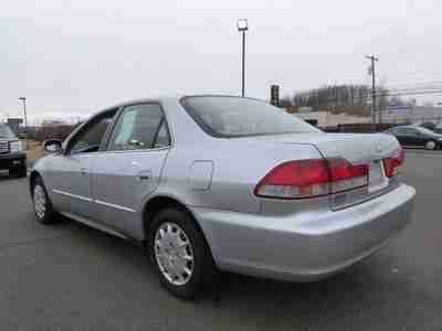 NO RESERVE ONE OWNER LX AUTO ULEV 2.3L SDN 4DR CD POWER WINDOWS AND LOCKS, image 10