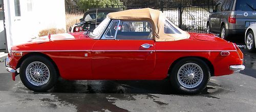 1970 mgb roadster, red/tan, wire wheels, split rear bumper, total restoration