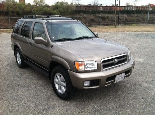 2001 nissan pathfinder le sport utility 4-door 3.5l