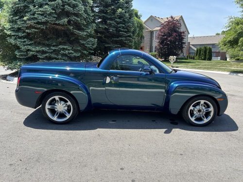 2005 chevrolet ssr 24,378 original miles