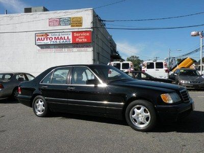 S 320 leather moonroof power seats loaded !