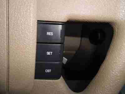 XLT Ethanol - FFV 5.4L 4 wheel disc brakes ABS brakes AM/FM radio Rear door bins, image 18