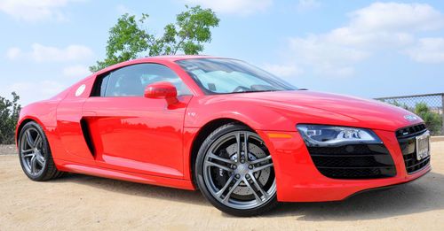 2012 audi r8 v10 **no reserve**