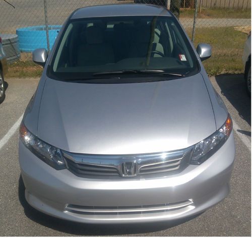 2012 honda civic lx sedan 4-door 1.8l