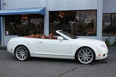 2009 bentley gtc white,new top,22 inch wheels,144 month financing,accept trades