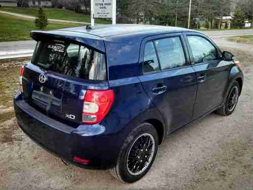 2008 Scion xD Hatchback 1.8 Liter 4 Cylinder 5-Speed Manual (( NO RESERVE! )) NR, image 6