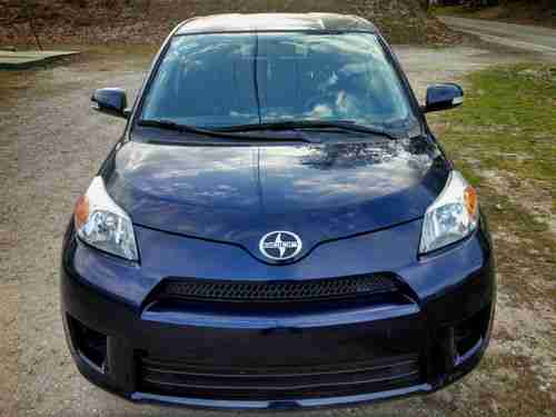2008 Scion xD Hatchback 1.8 Liter 4 Cylinder 5-Speed Manual (( NO RESERVE! )) NR, image 9