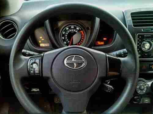 2008 Scion xD Hatchback 1.8 Liter 4 Cylinder 5-Speed Manual (( NO RESERVE! )) NR, image 16
