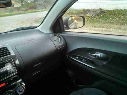 2008 Scion xD Hatchback 1.8 Liter 4 Cylinder 5-Speed Manual (( NO RESERVE! )) NR, image 19