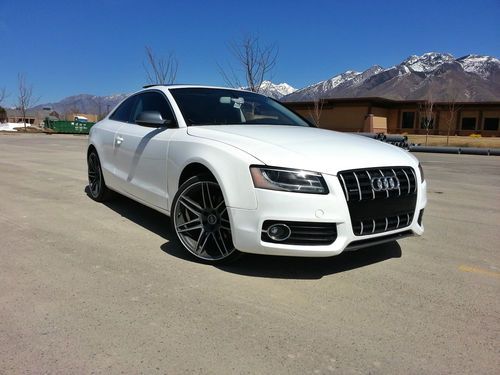 2011 audi a5 quattro only 13k miles! awd navigation backup camera 20" wheels.