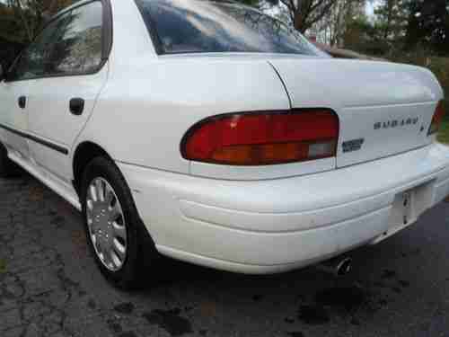 1999 Subaru Impreza Sedan AWD--Runs Great--No Reserve--No Rust, image 7