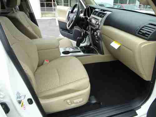 NEW 2012 4RUNNER SR5 4X4 3RD SEAT REAR CAMERA MOONROOF BLUETOOTH BLIZZARD PEARL, US $35,131.00, image 17