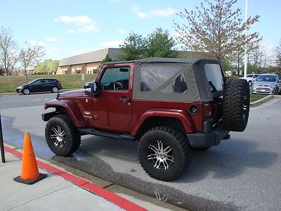 Jeep wrangler sahara, manual trans., wheels, lifted, 4x4, loaded